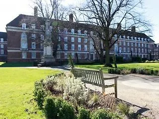 Hotel De Vere Devonport House 4*