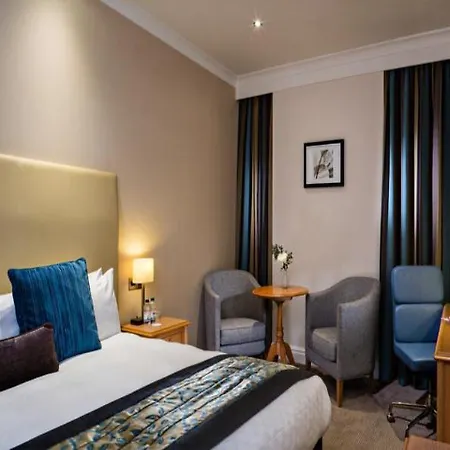 Hotel Thistle Euston 4*