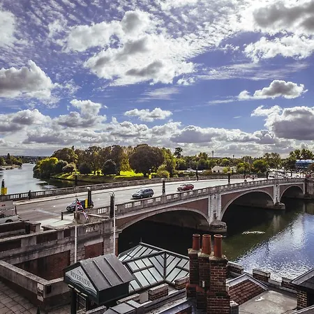 The Mitre, Hampton Court Kingston upon Thames (Greater London)
