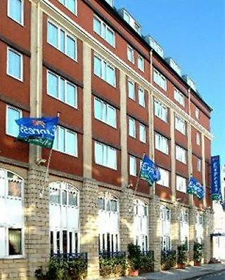 Hotel Holiday Express Southwark By Ihg 3*
