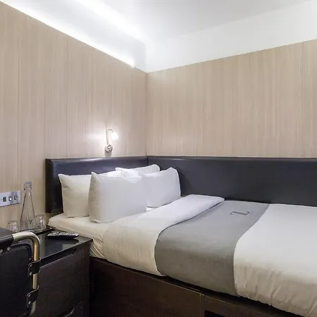 Hotel The Z Victoria 3*