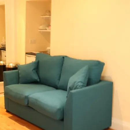 Marylebone Apartment *