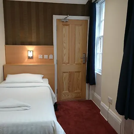 Hotel Mina House 2*
