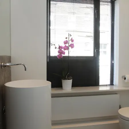 Apartment Magical Urban Retreat