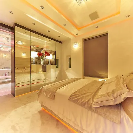 James Bond Style Penthouse * London