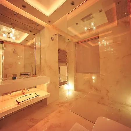 Apartment James Bond Style Penthouse *