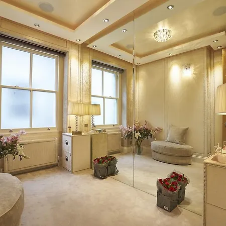 James Bond Style Penthouse * London