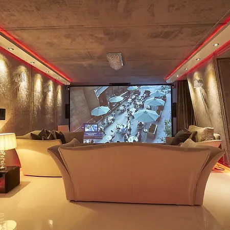 James Bond Style Penthouse
