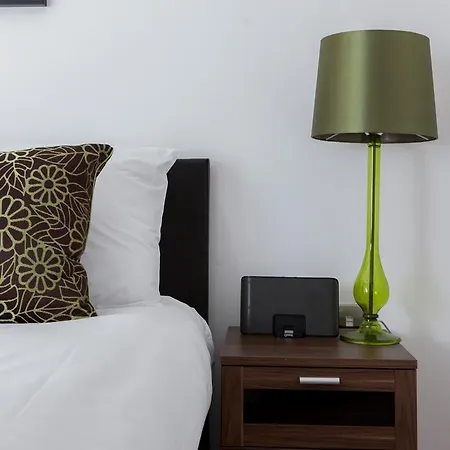 Apartment Avant Garde