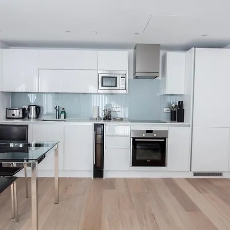 Apartment Avant Garde