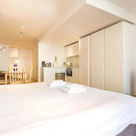 My Piccadilly Circus Apartment