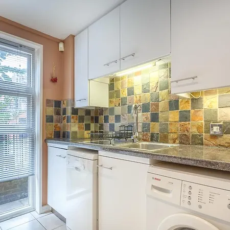 Tower Bridge Apartment London