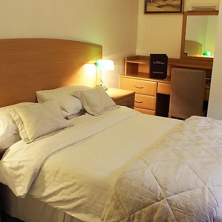 Crescent 3* Харроу