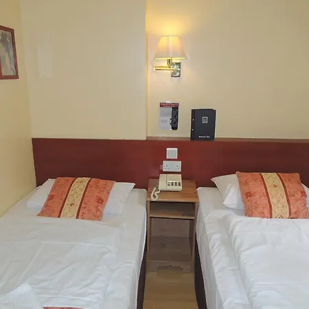 Hotel Shakespeare London