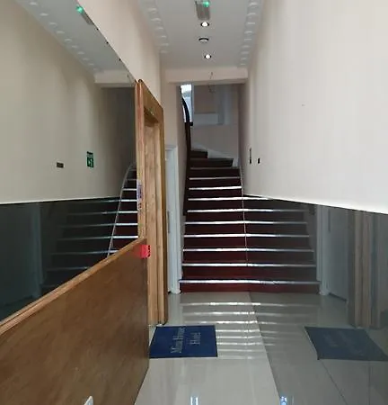 Hotel Mina House