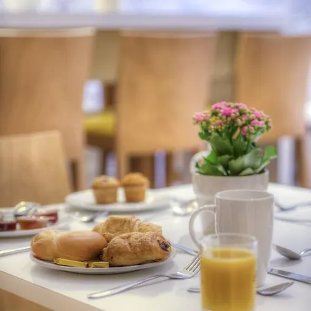 Comfort & Kings Cross St. Pancras Otel 4*