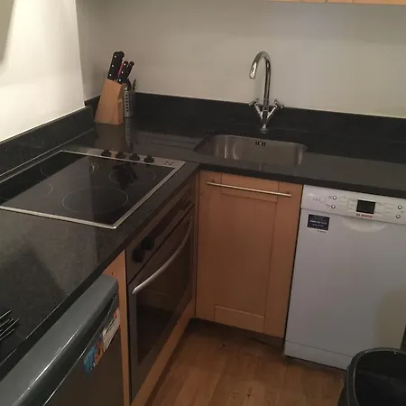 Apartment Shepherds Market Serviced
