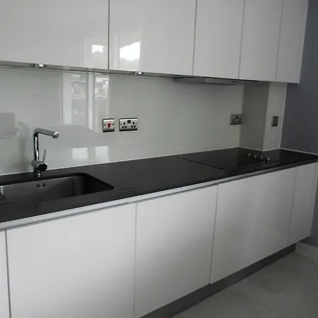 Luxury Vintry Court Bridge * London