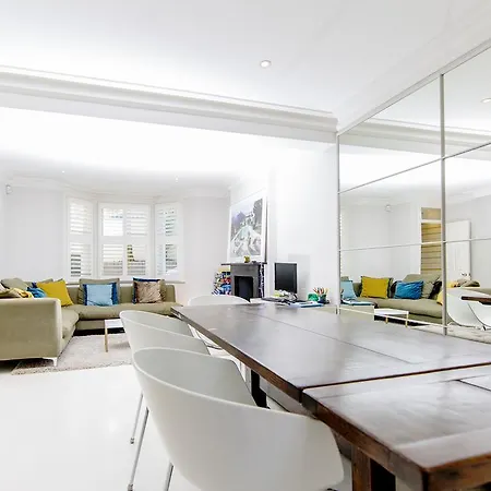 Homestead Road Holiday home London