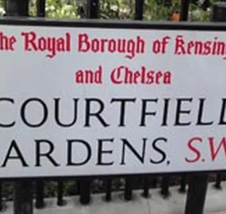 アパート The Courtfield Plaza *