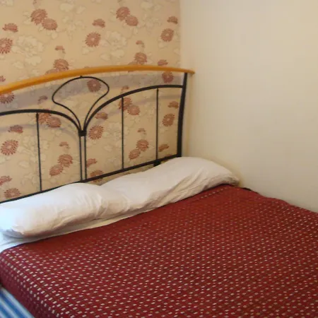 Comfotel Prpl Bed & Breakfast 3*