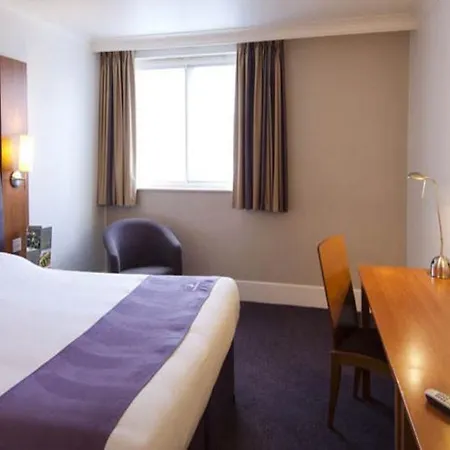 Hotel Premier London Heathrow Terminal 5