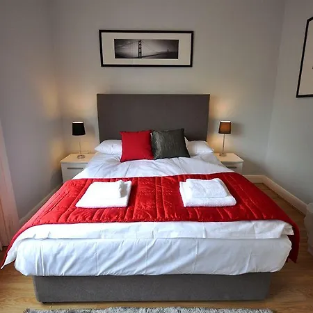 Victoria Hotel 2*