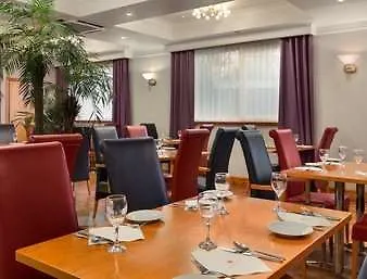 Hotel Savera South