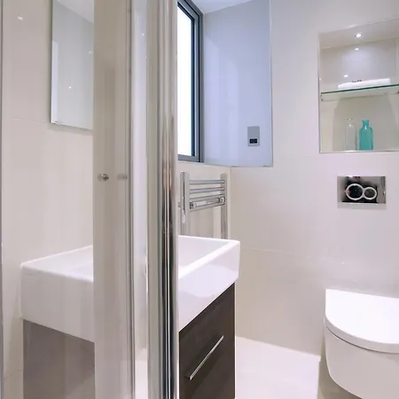 Valet Wembley Apartment *