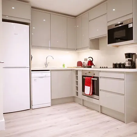 Valet Wembley Apartment