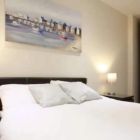 Valet Wembley Apartment *
