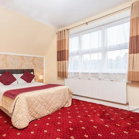 Roseview Alexandra Palace Hotel 3*