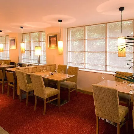 Comfort Kensington Hotel 3*