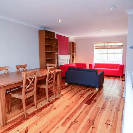 Hotel Wharf -