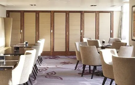 Hotel Thistle Euston 4*