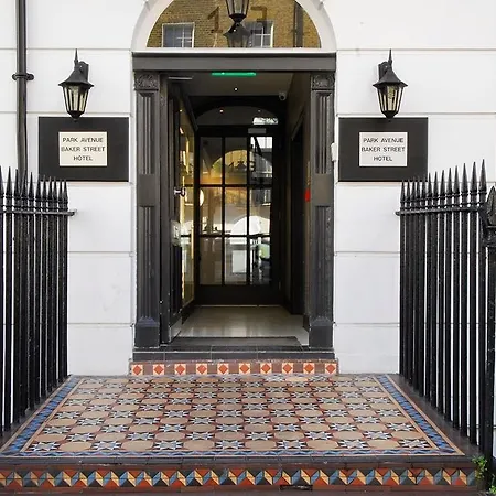 Astors Belgravia 3*