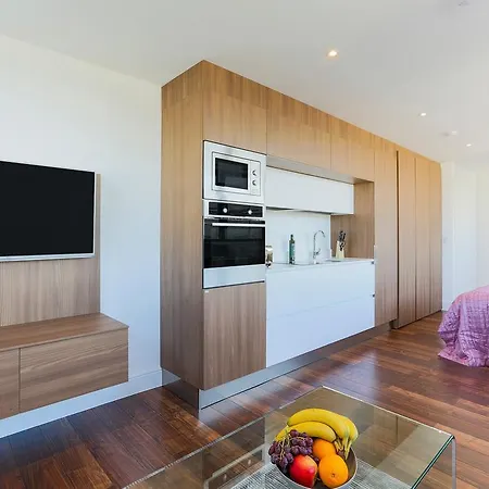 Apartment Swiss One *