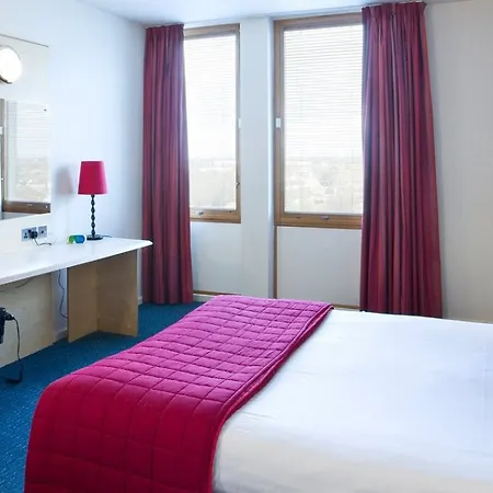 St Giles Heathrow - A St Giles Hotel Feltham