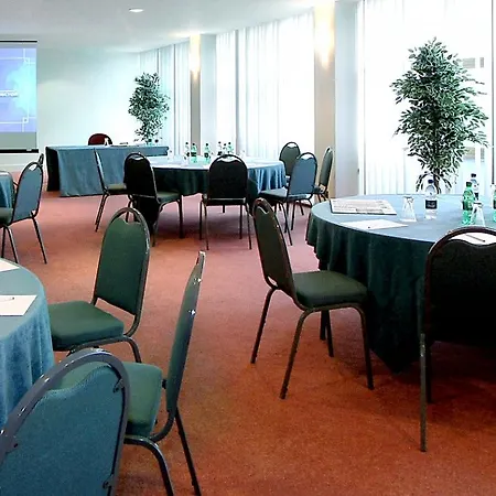 Hotel St Giles Heathrow - A St Giles 3*
