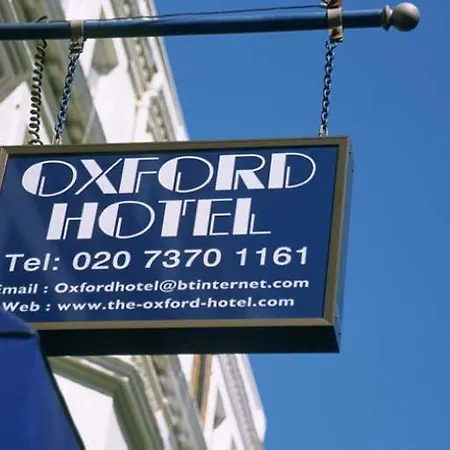 Oxford 3*