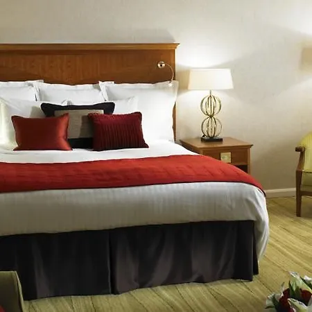 Marriott Kensington 4*