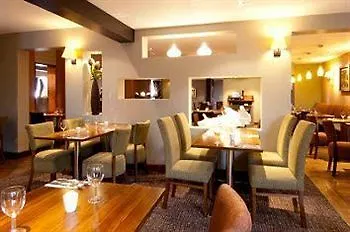 Hotel Premier London Heathrow Terminal 5 3*