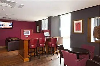 Hotel Premier London Heathrow Terminal 5
