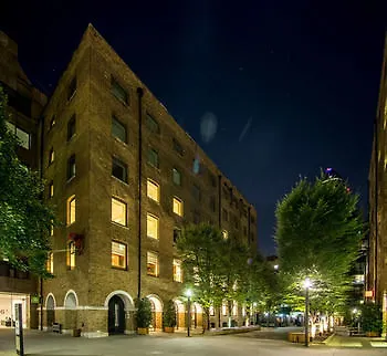 Devonshire Club & 5*
