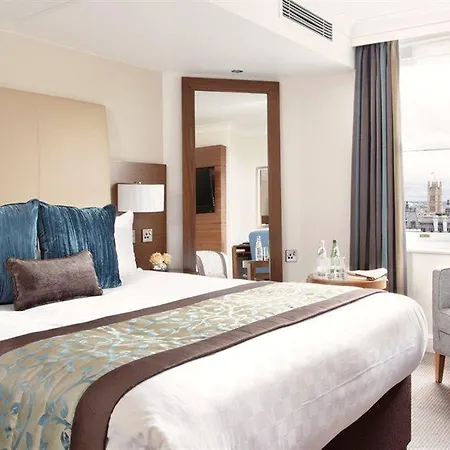 Hotel Thistle Piccadilly 4*