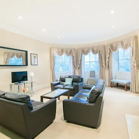 Apartment Bridge House Canary Wharf London