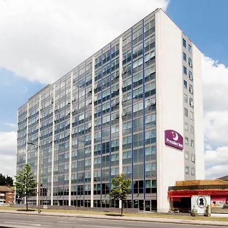 Premier Hendon - The Hyde Hotel 3*