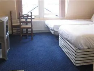 Mermaid Hotel 3*