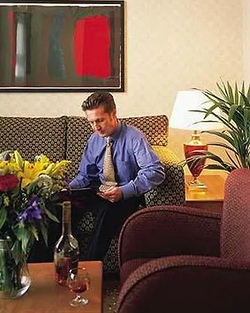 Park Grand Hyde Park Otel 4*