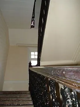 Queens Bed & Breakfast